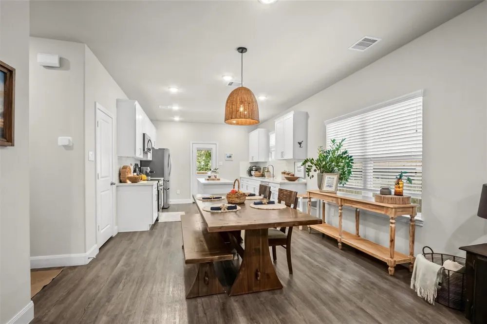 1213 Freedonia Street Montgomery, TX 77316