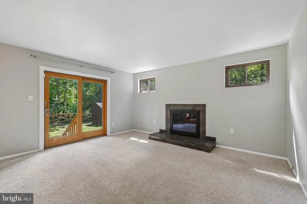 285 MICHENER COURT E Severna Park, MD 21146