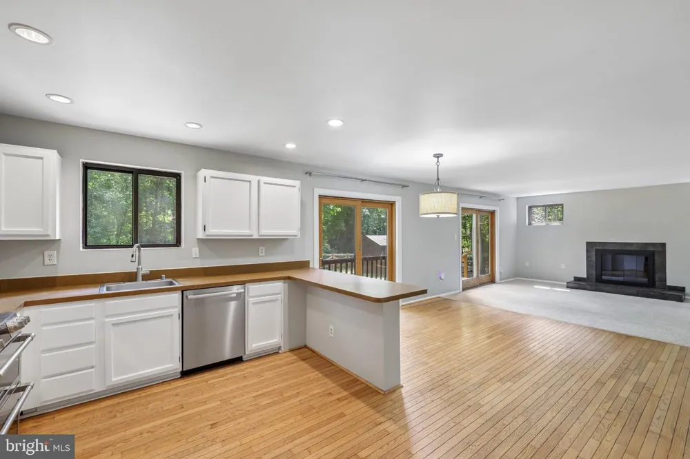 285 MICHENER COURT E Severna Park, MD 21146