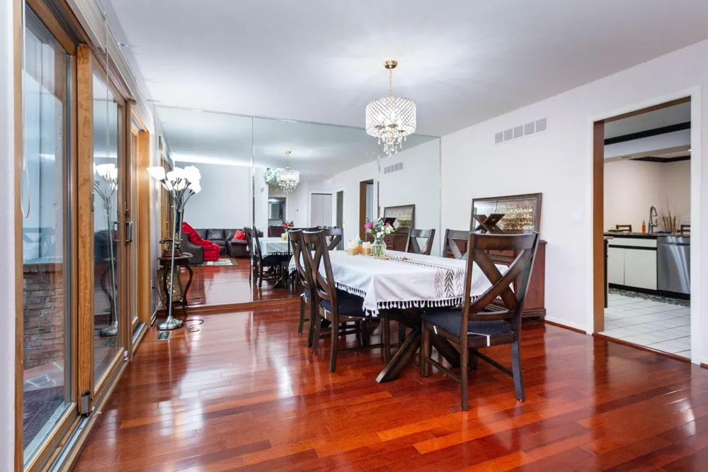 37834 Siena Drive Farmington Hills, MI 48331