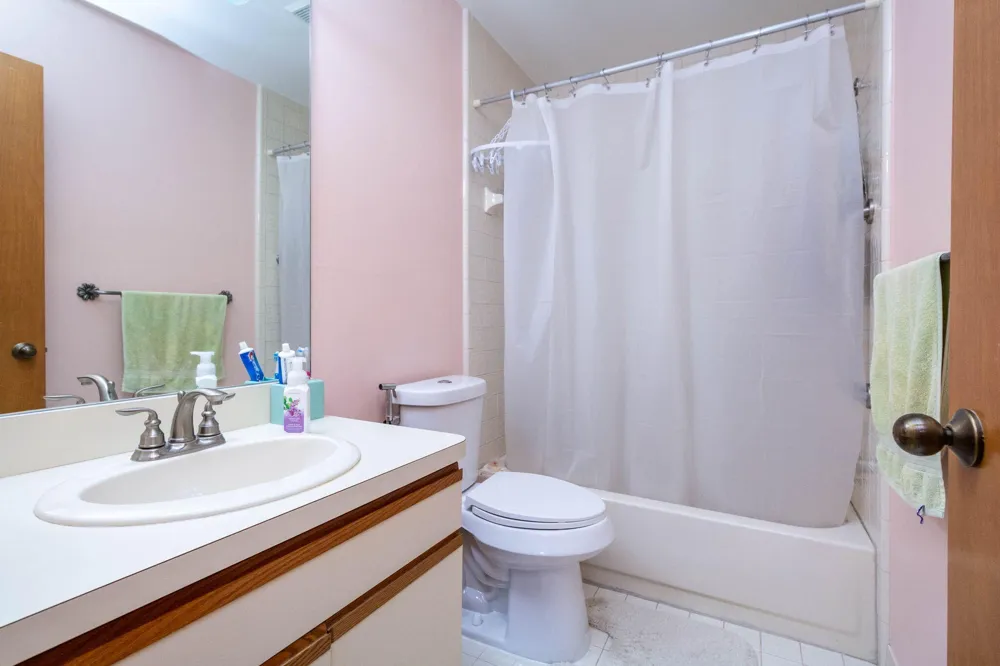 37834 Siena Drive Farmington Hills, MI 48331