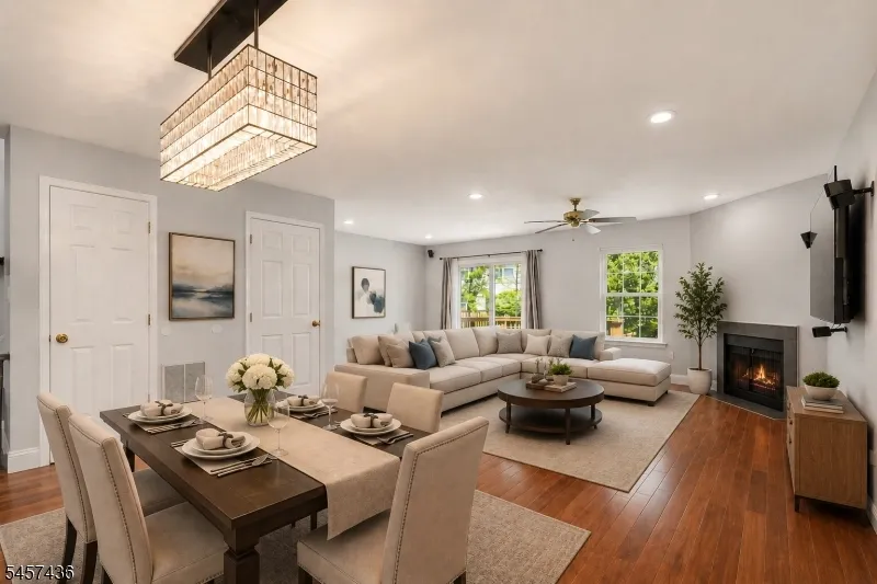 8 Ashley Ct Franklin, NJ 08873