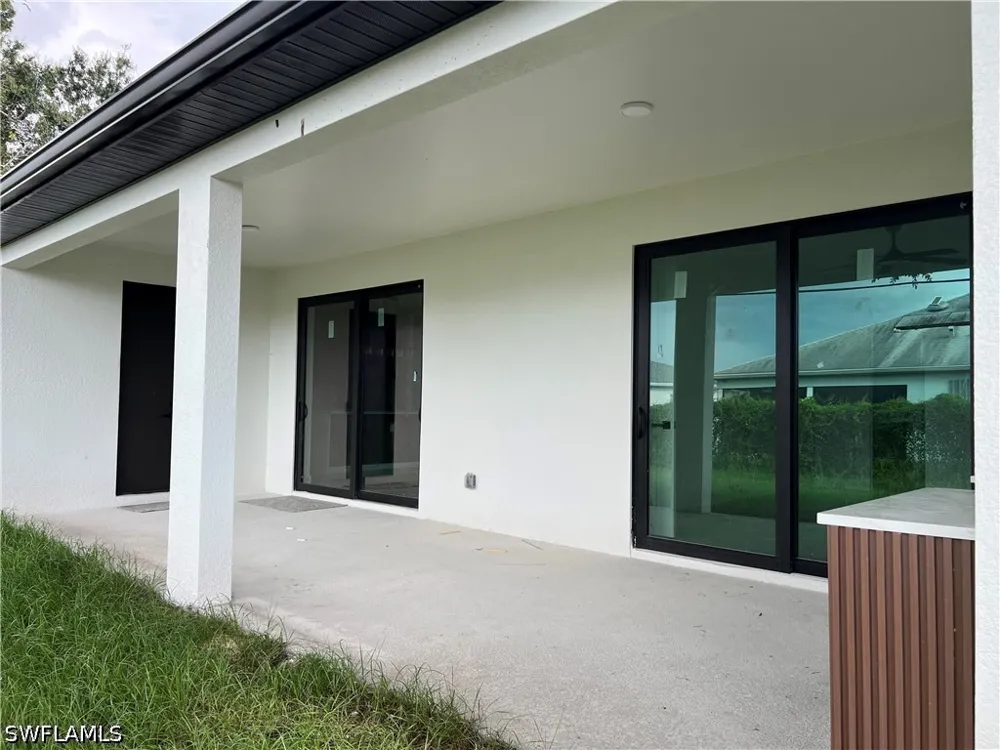 Notthingham Drive Fort Myers, FL 33905