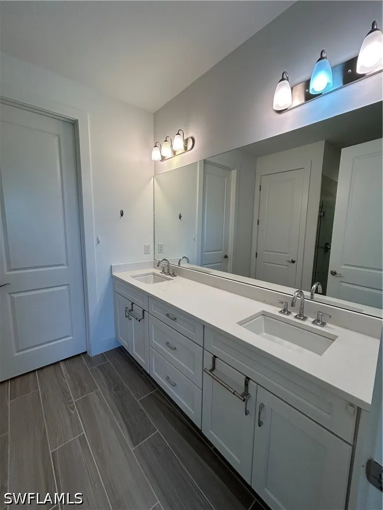 Wisteria Way Naples, FL 34114