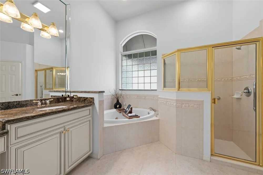 Glenfinnan Circle Fort Myers, FL 33912