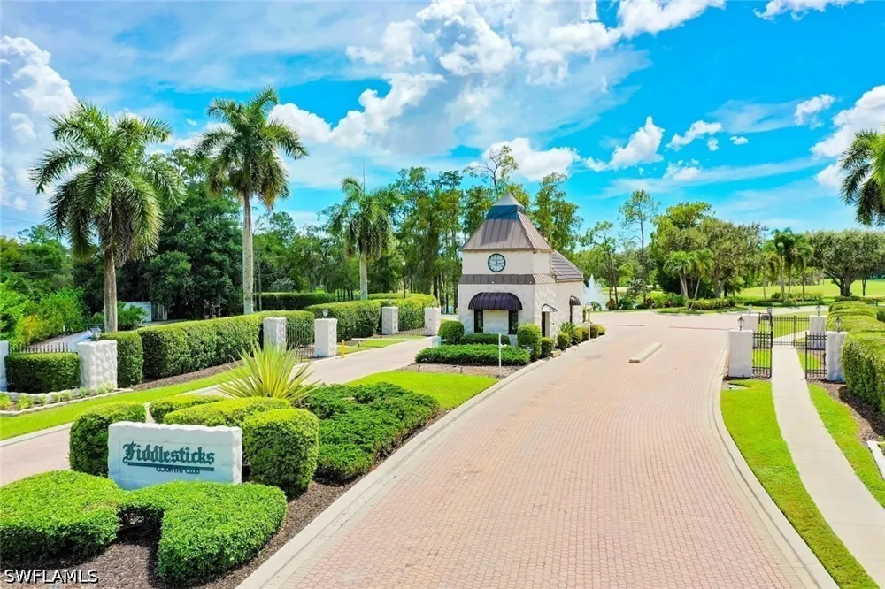 Glenfinnan Circle Fort Myers, FL 33912