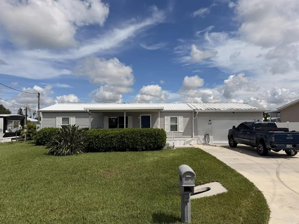 2237 SE 32ND STREET Okeechobee, FL 34974