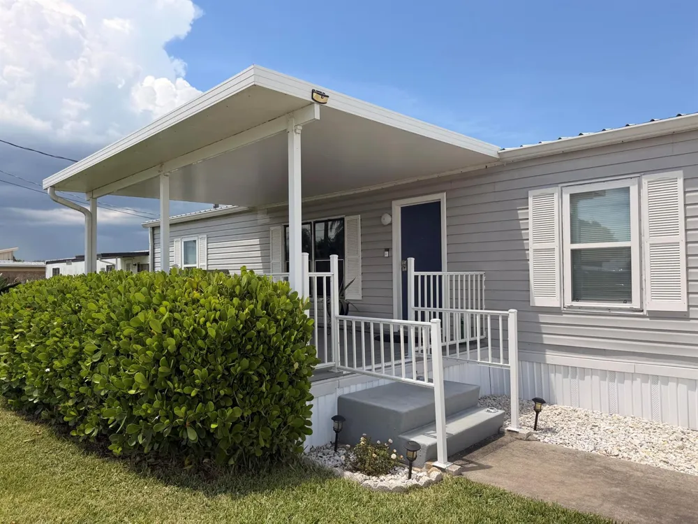 2237 SE 32ND STREET Okeechobee, FL 34974