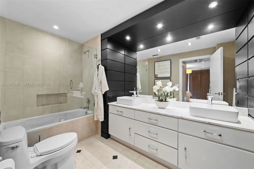 9601 Collins Ave #1208 Bal Harbour, FL 33154