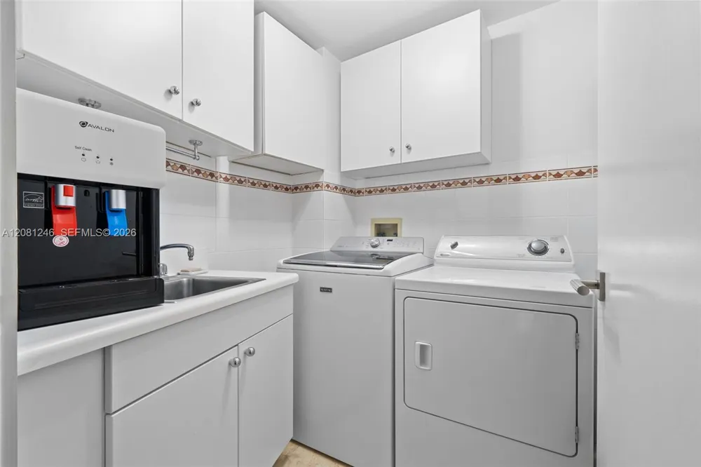 9601 Collins Ave #1208 Bal Harbour, FL 33154