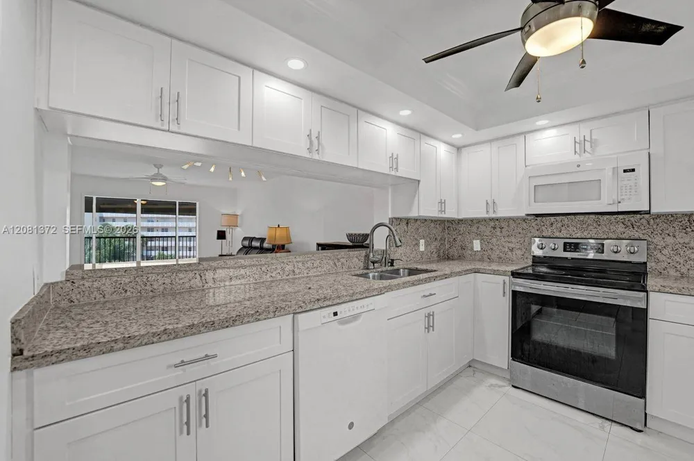 170 SE 5th Ave #405 Dania Beach, FL 33004