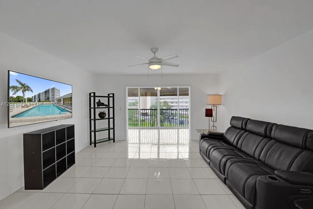 170 SE 5th Ave #405 Dania Beach, FL 33004