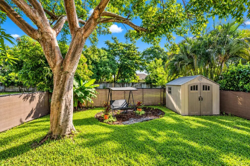 11957 DONLIN DRIVE Wellington, FL 33414