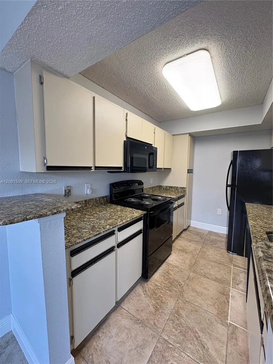 10501 SW 155th Ct #1124 Miami, FL 33196