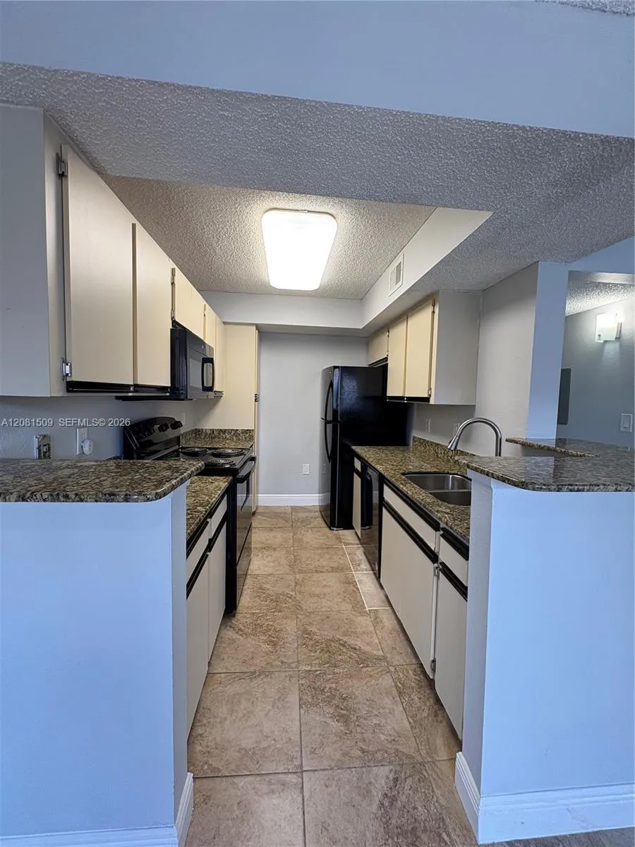 10501 SW 155th Ct #1124 Miami, FL 33196