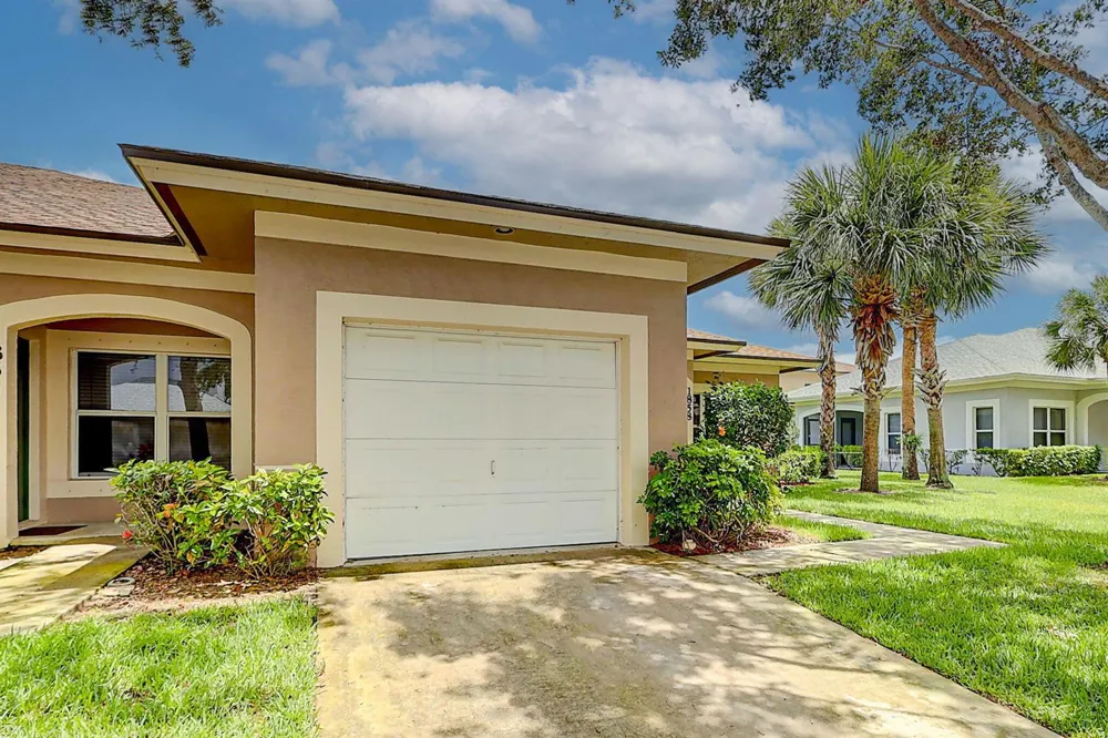 1858 PELICAN DRIVE #A2 Fort Pierce, FL 34982
