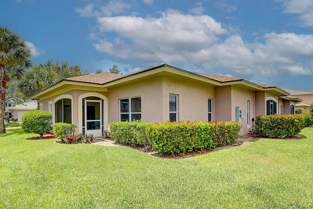 1858 PELICAN DRIVE #A2 Fort Pierce, FL 34982