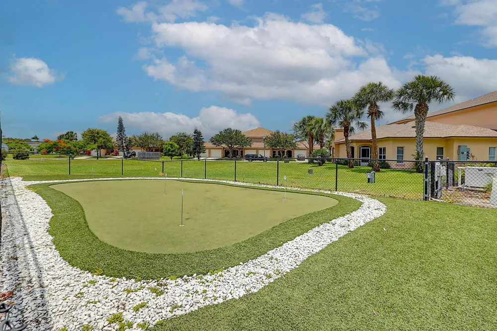 1858 PELICAN DRIVE #A2 Fort Pierce, FL 34982