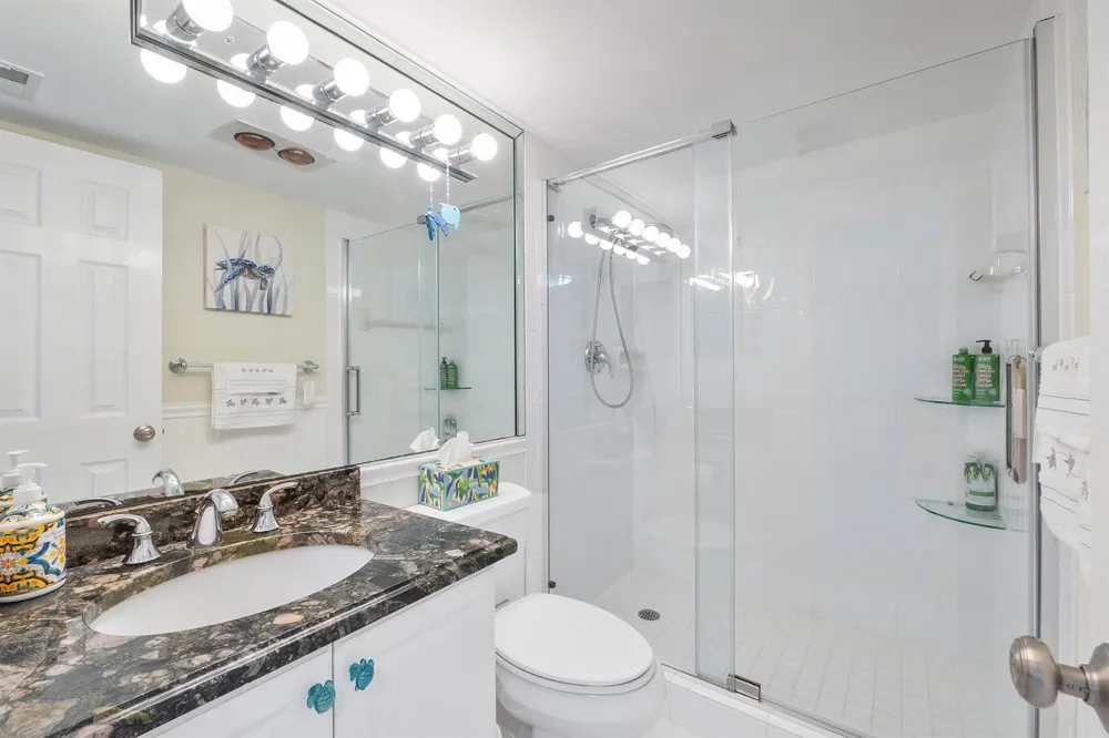 5540 OCEAN BOULEVARD #110 Ocean Ridge, FL 33435