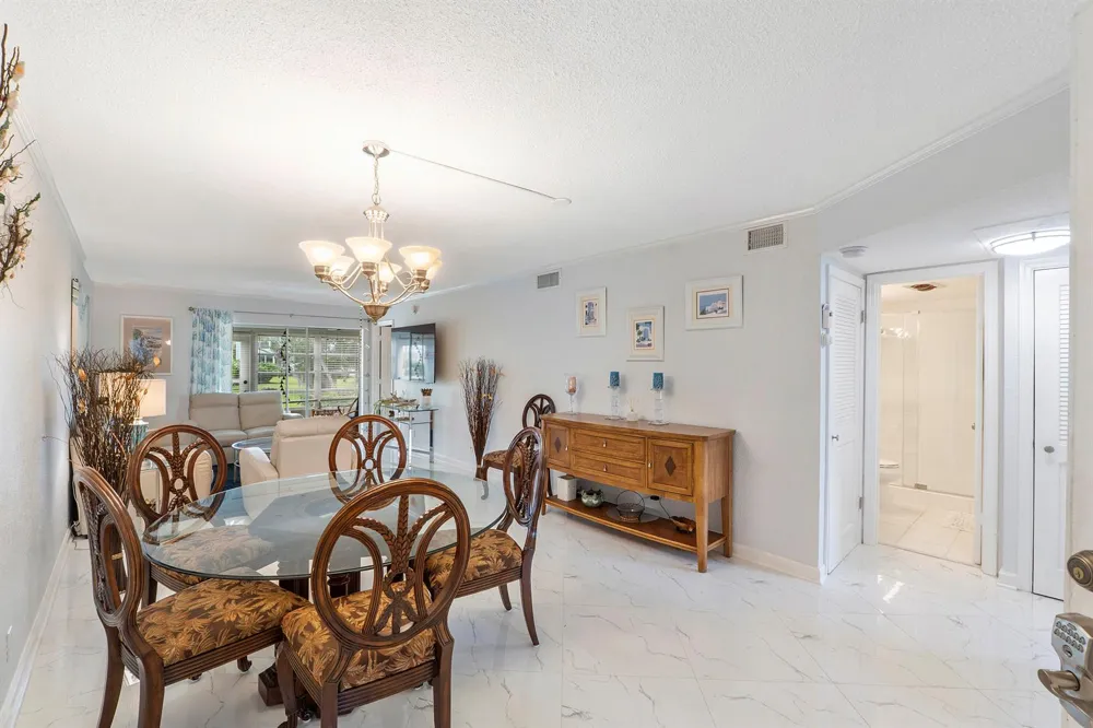 5540 OCEAN BOULEVARD #110 Ocean Ridge, FL 33435
