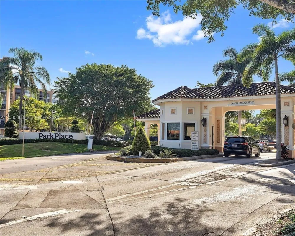 1200 Saint Charles Pl #411 Pembroke Pines, FL 33026