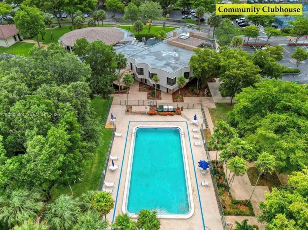 1200 Saint Charles Pl #411 Pembroke Pines, FL 33026