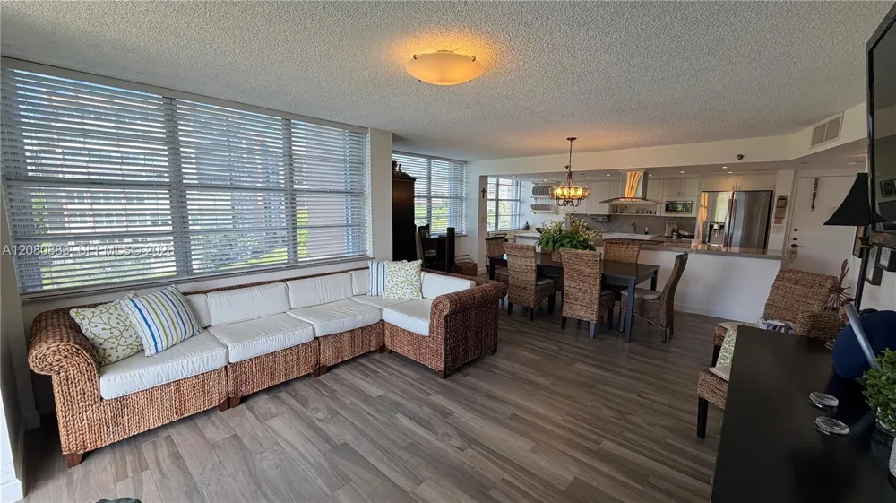 1200 Saint Charles Pl #411 Pembroke Pines, FL 33026