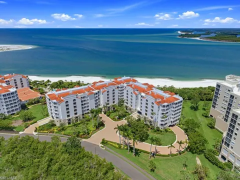 3000 Royal Marco Way #221