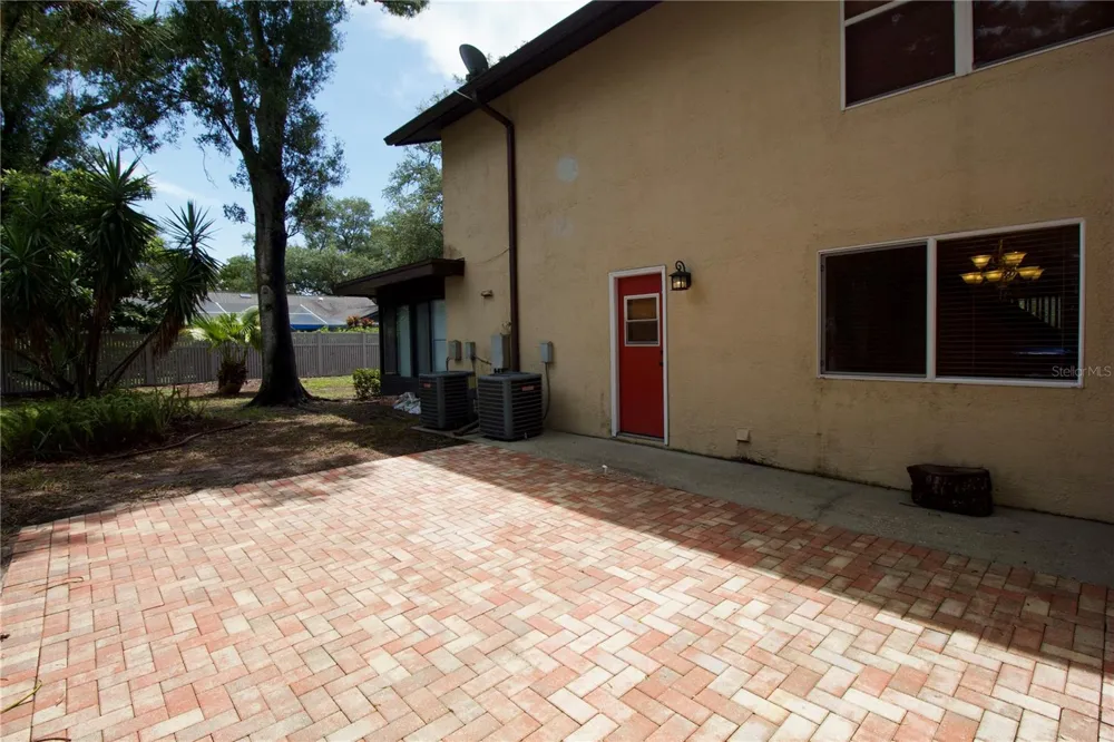 1817 LAURENCE COURT Clearwater, FL 33764