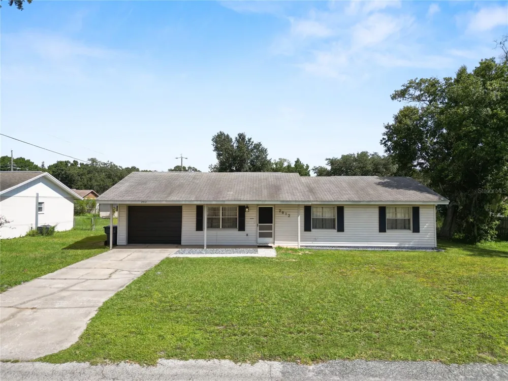 2912 WOODCREST LANE Lakeland, FL 33805
