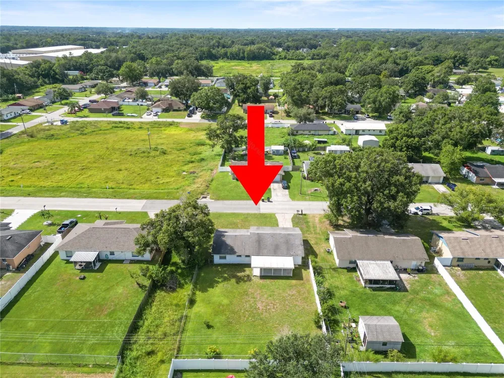 2912 WOODCREST LANE Lakeland, FL 33805