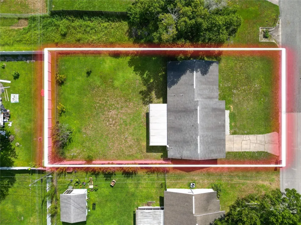 2912 WOODCREST LANE Lakeland, FL 33805