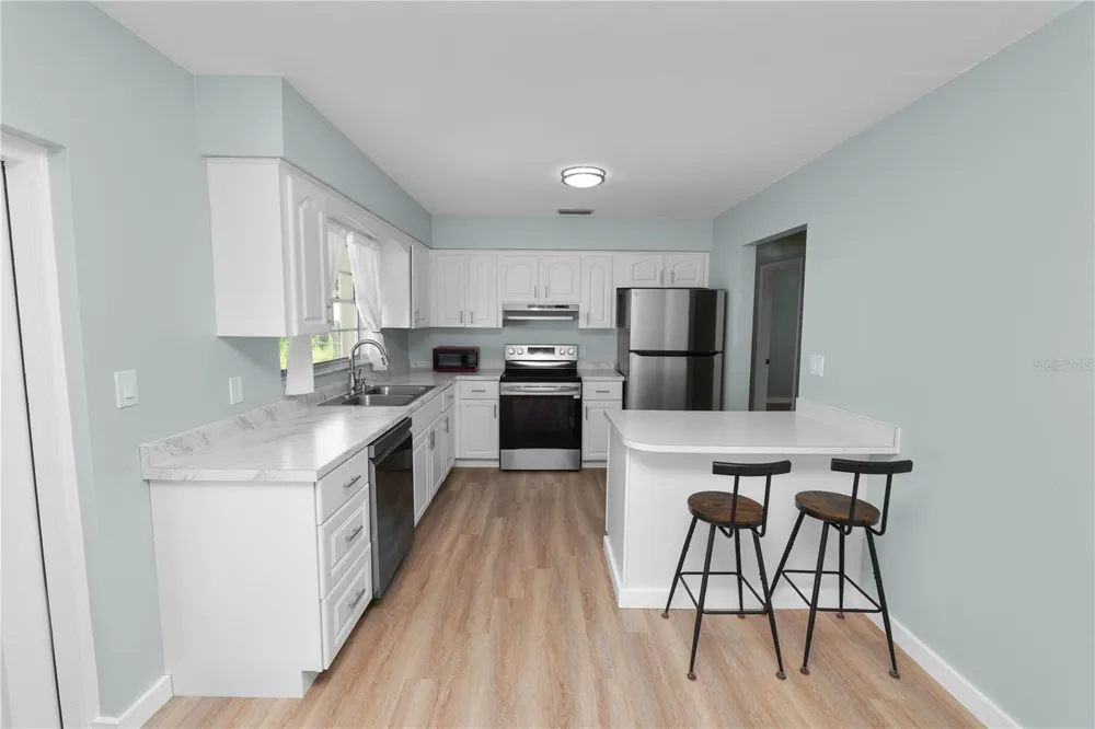 2912 WOODCREST LANE Lakeland, FL 33805