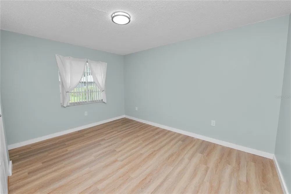 2912 WOODCREST LANE Lakeland, FL 33805