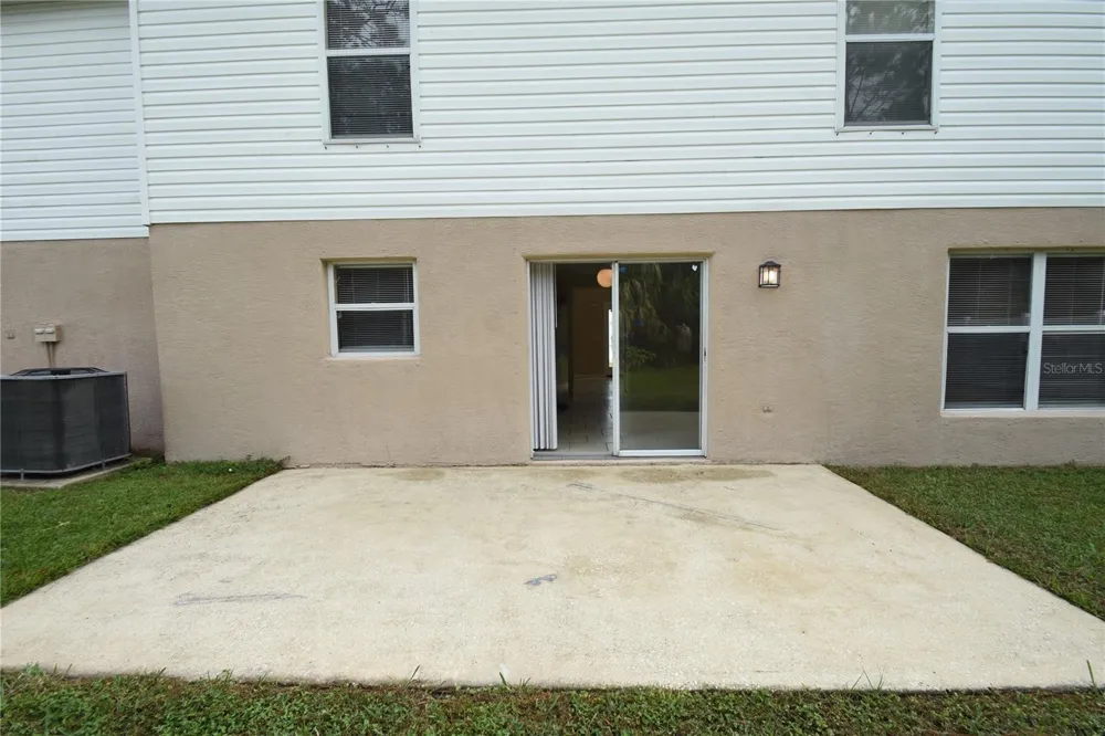 27 RIVERDALE LANE Palm Coast, FL 32164