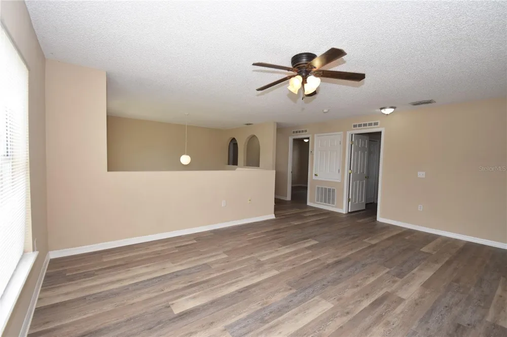 27 RIVERDALE LANE Palm Coast, FL 32164