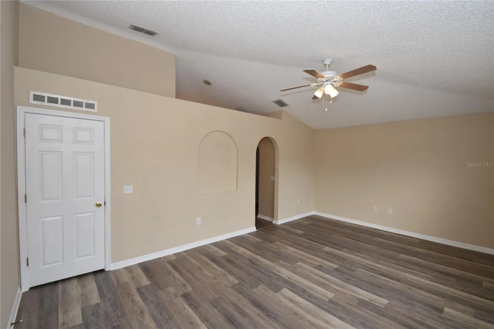 27 RIVERDALE LANE Palm Coast, FL 32164