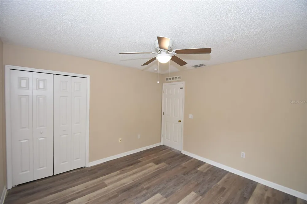 27 RIVERDALE LANE Palm Coast, FL 32164