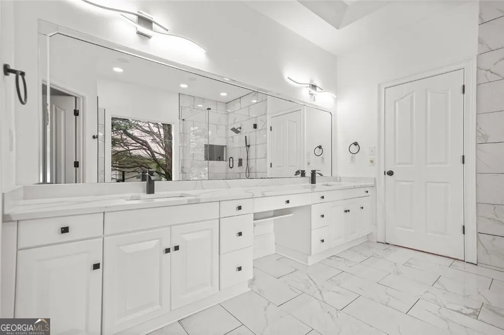 110 Glen Eagle WAY McDonough, GA 30253