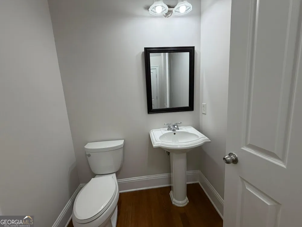 5140 Meridian LN Alpharetta, GA 30022