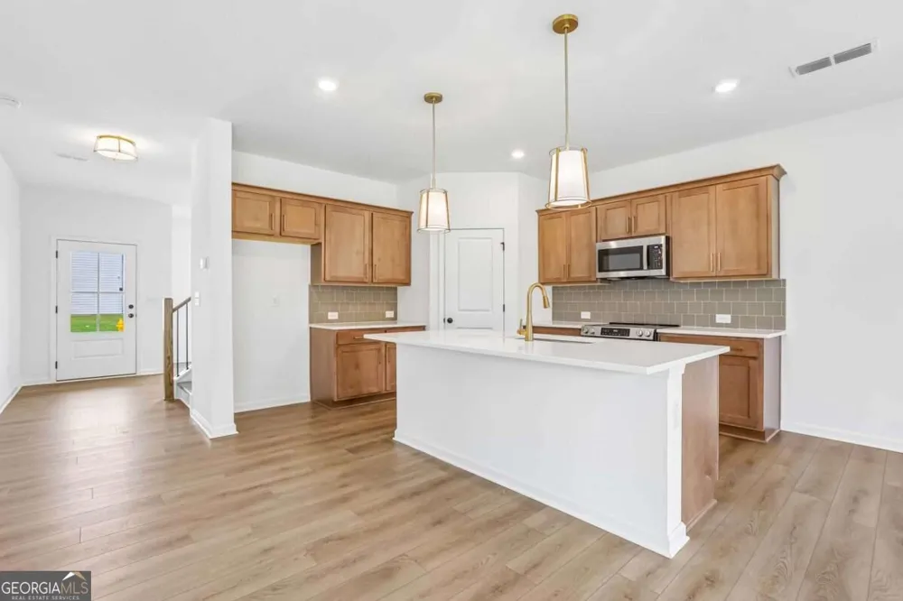 109 Candler TRCE Cartersville, GA 30120