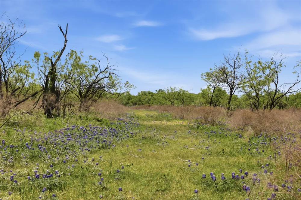 6947 Moody Road Moody, TX 76557