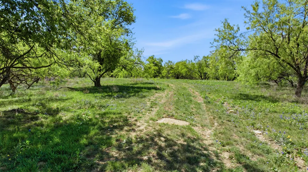 6947 Moody Road Moody, TX 76557