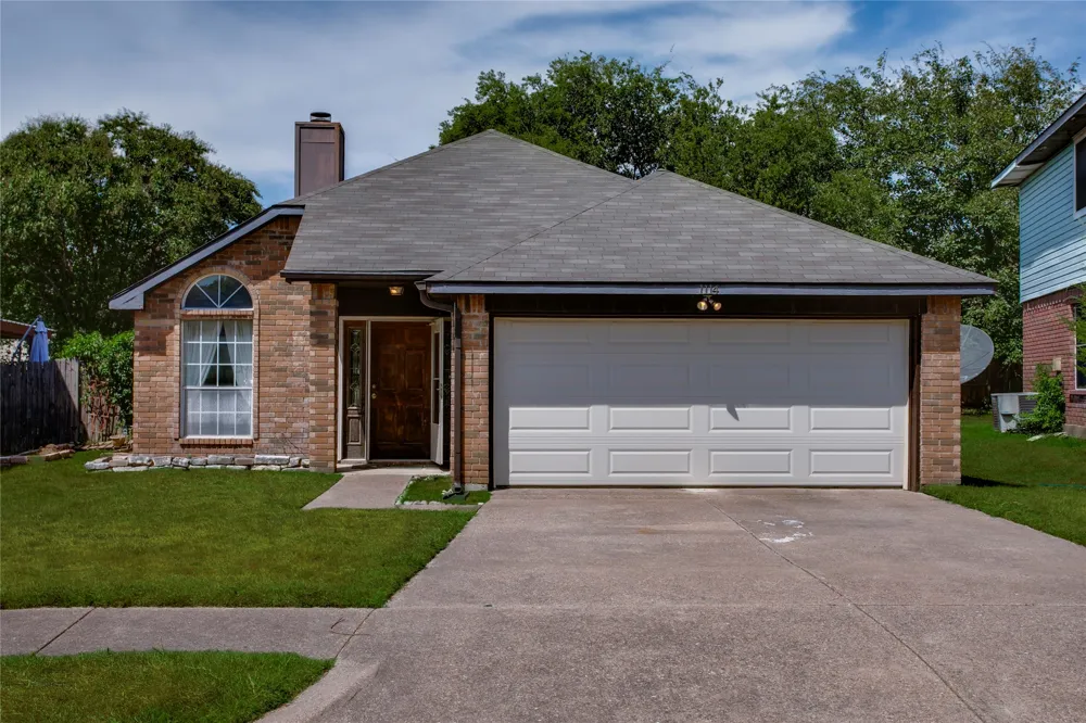 1114 Brewer Drive Cedar Hill, TX 75104