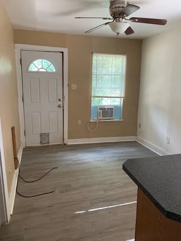 1174 Vine #Gar Abilene, TX 79602