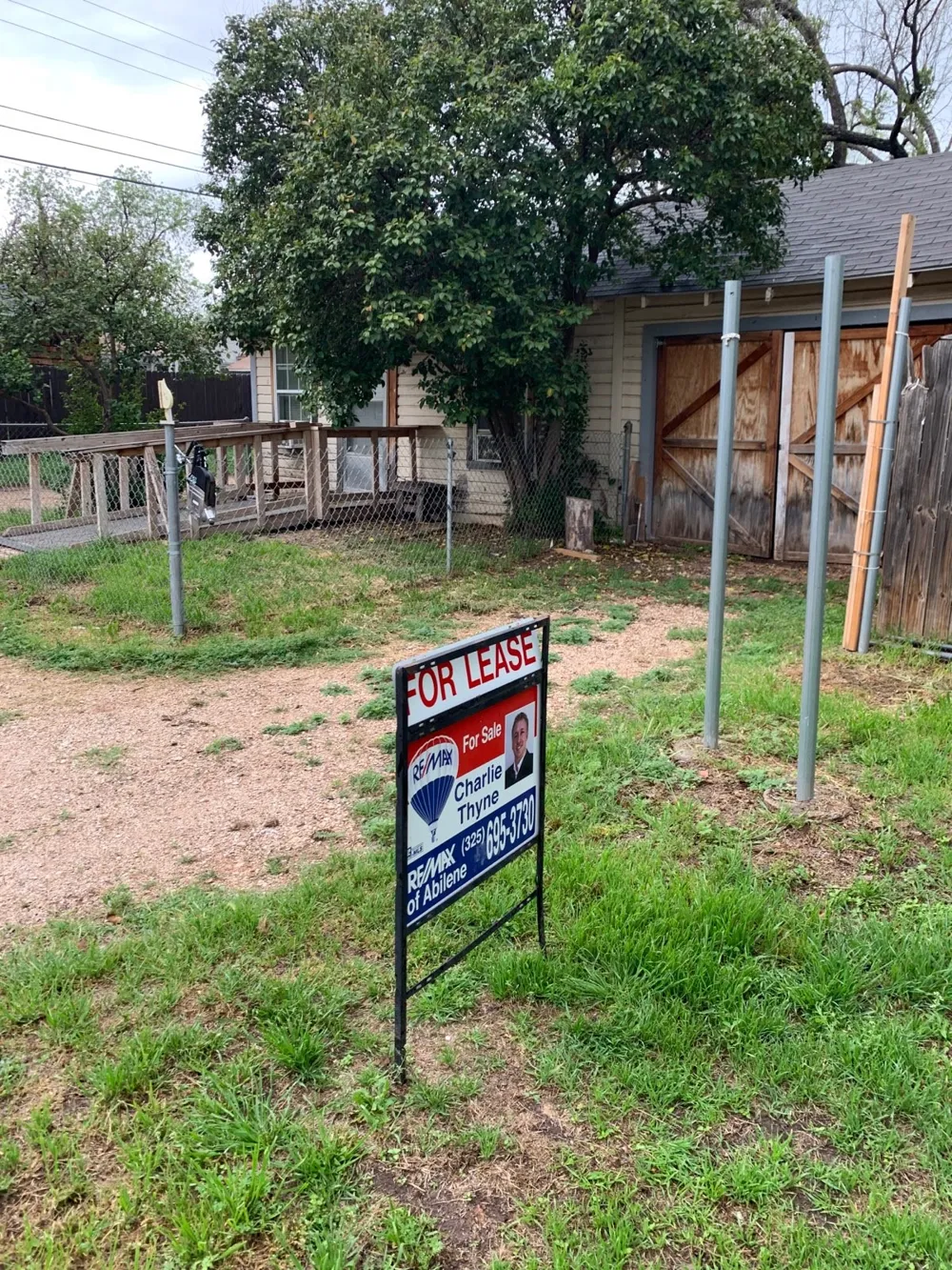 1174 Vine #Gar Abilene, TX 79602