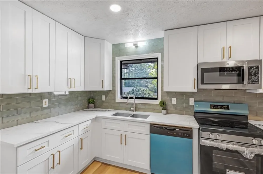 7548 Lowilla Lane Lithonia, GA 30058