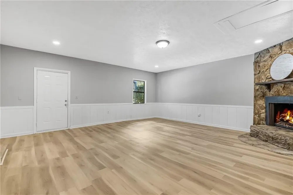 7548 Lowilla Lane Lithonia, GA 30058