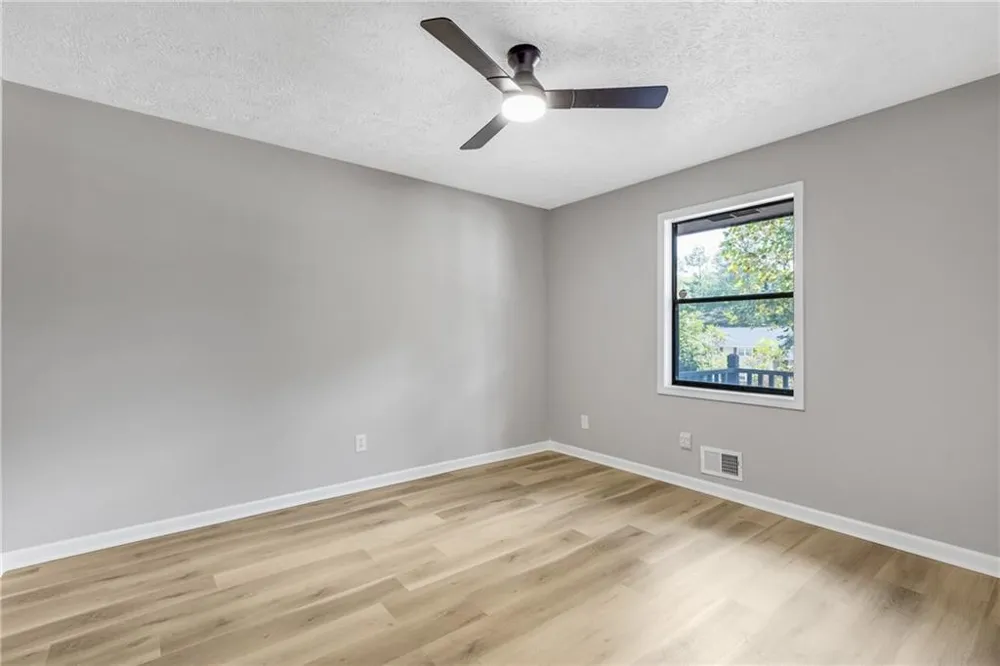 7548 Lowilla Lane Lithonia, GA 30058