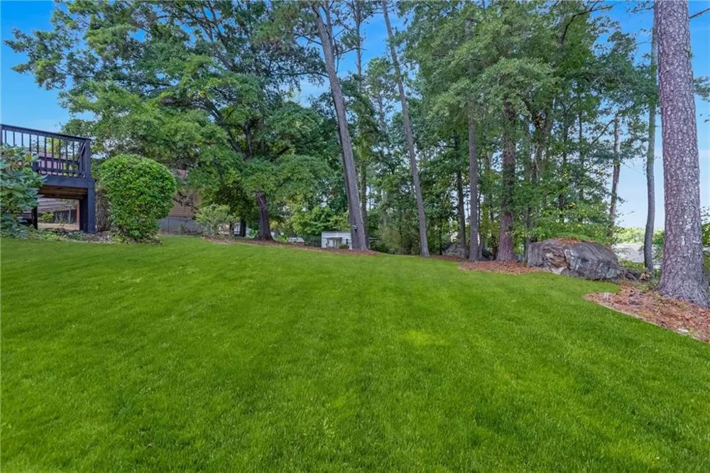 7548 Lowilla Lane Lithonia, GA 30058